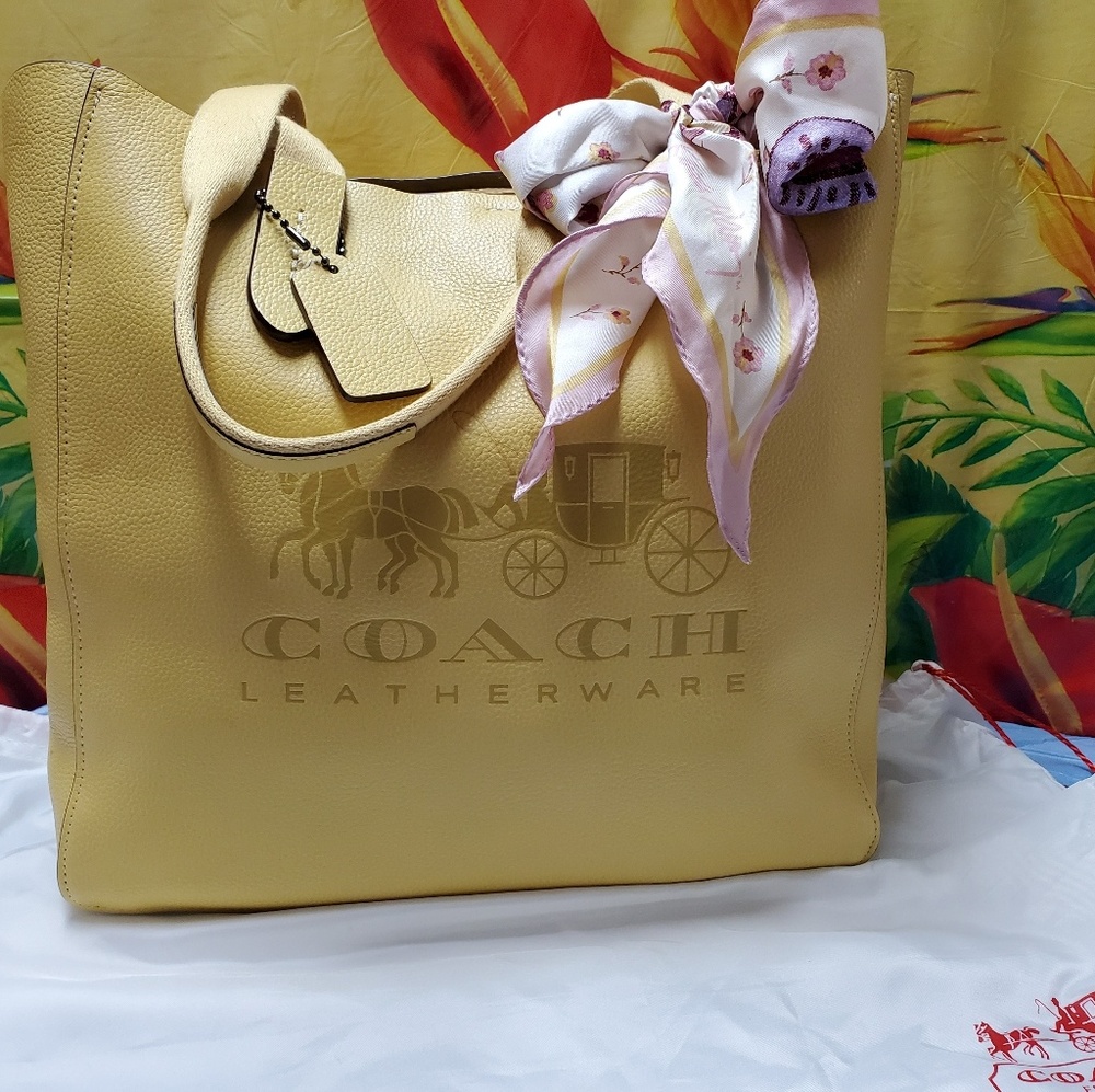 💥Like New💥 Large Coach Grove Tote